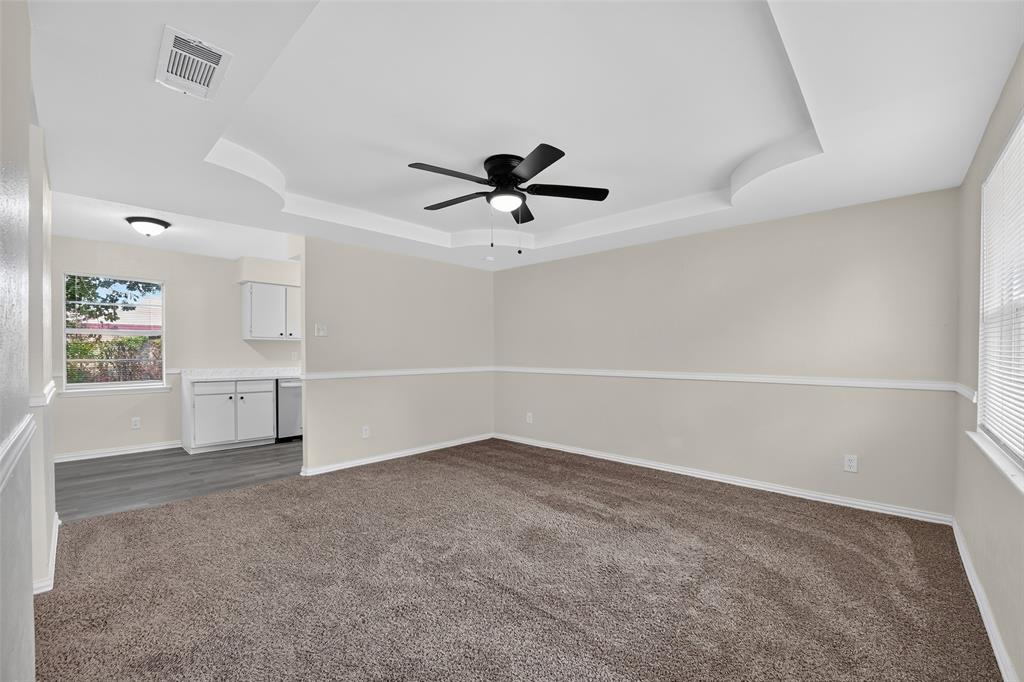 4425 Central Lane
