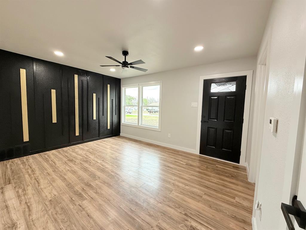 8423 Glen Regal Drive