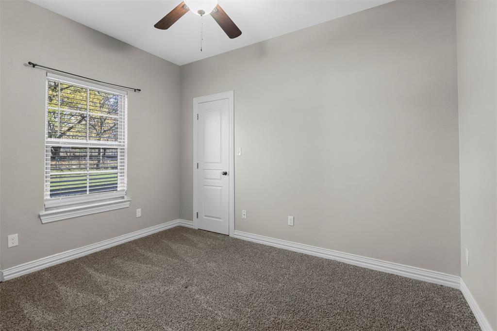 J C Linnstaedts Add - Residential Lease