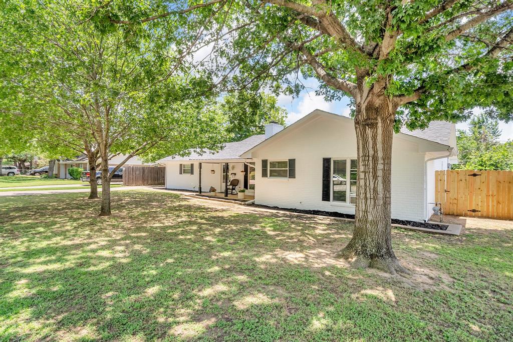 7320 Martha Lane