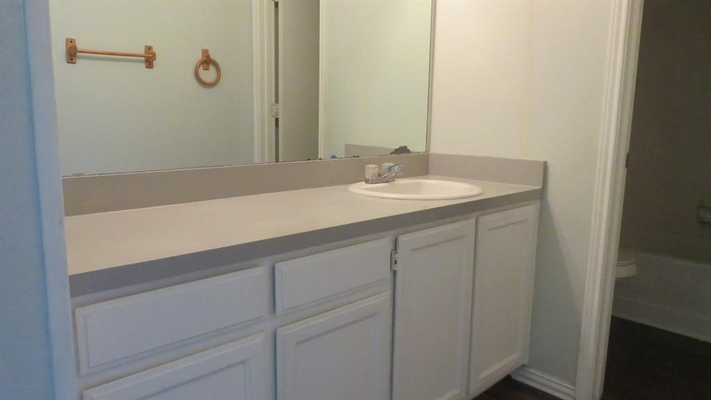 Crest The - Residential