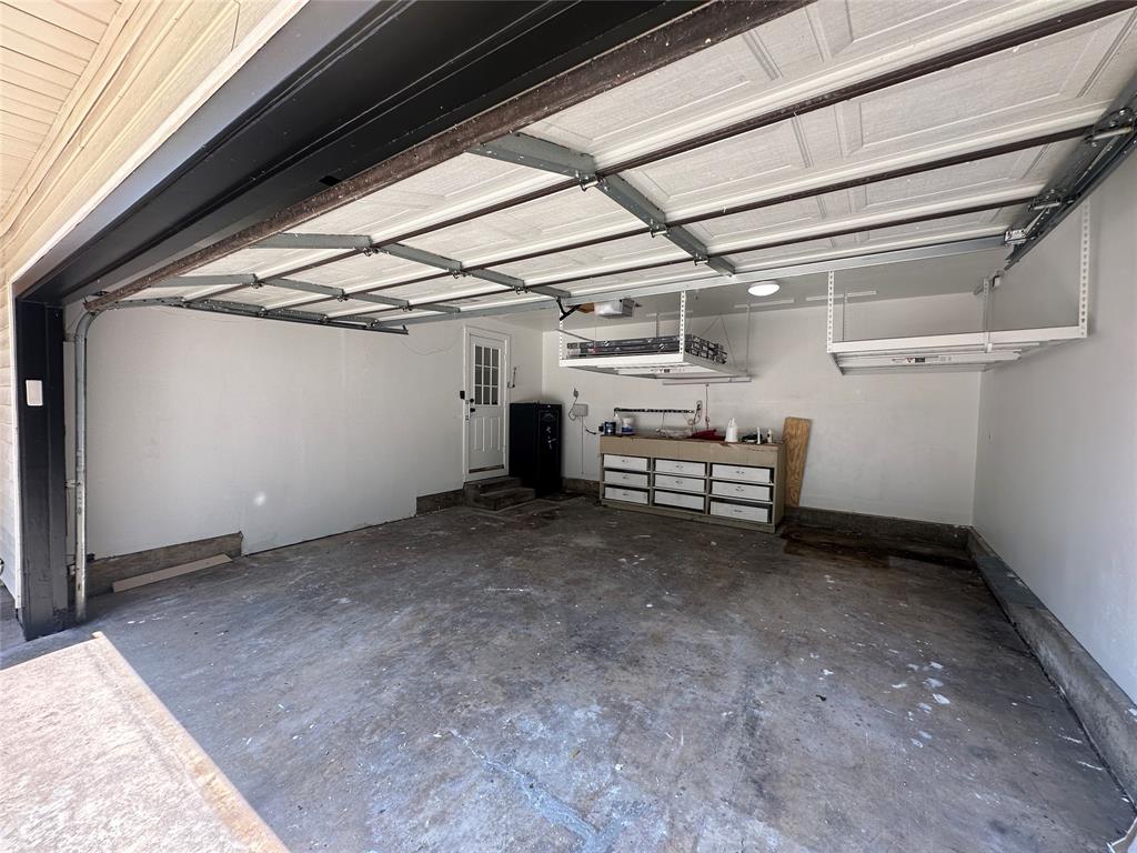 Lake Highlands Estates - Residential Lease