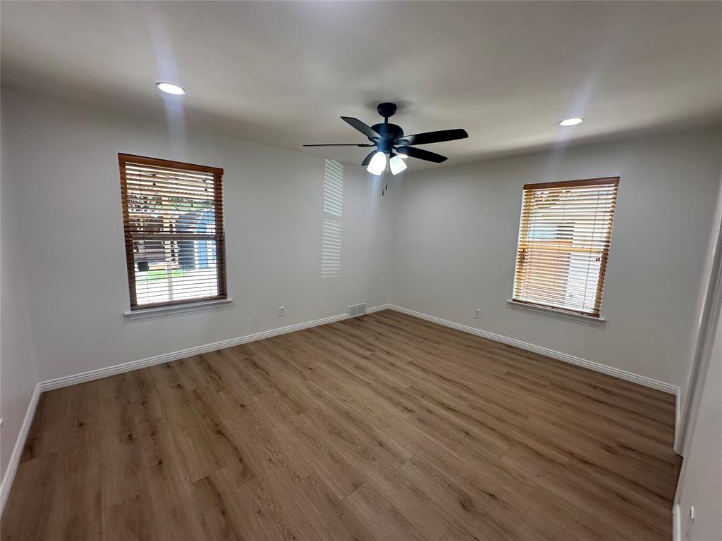 Lake Highlands Estates - Residential Lease