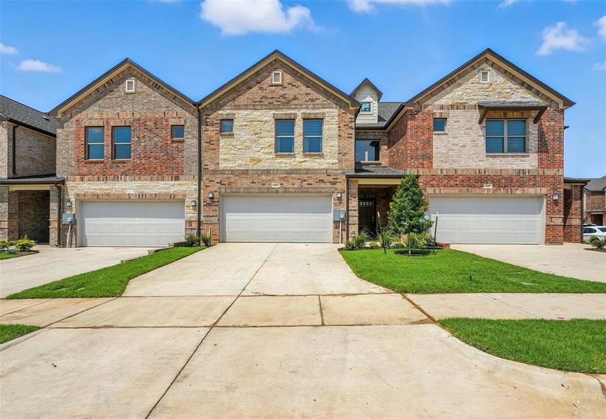 This remarkable New Construction Townhome offers 3 bedrooms, 2.5 baths and 1,778 sq ft of livable space. The primary bedroom is oversized with double vanities in the bathroom and a frameless glass shower for true elegance. The kitchen flows perfectly with the living room and offers stainless steel appliances with electric range and exterior venting microwave. Luxury vinyl plank flooring through the whole house - no carpet, high ceilings, and a spacious fenced backyard. This home is brand new located minutes from shopping, dining, and freeways! 

Agents and tenants, please do your due diligence. All information is deemed reliable but not guaranteed.