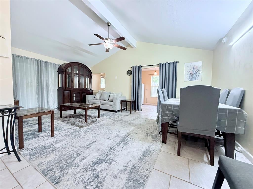 3702 Lindsey Court