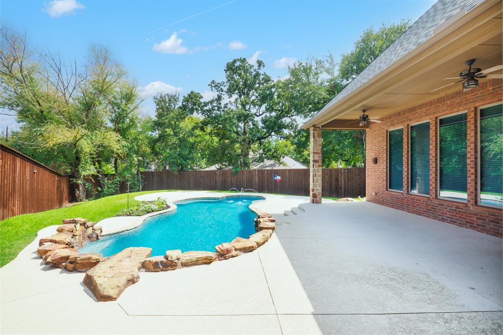 609 Knott Court