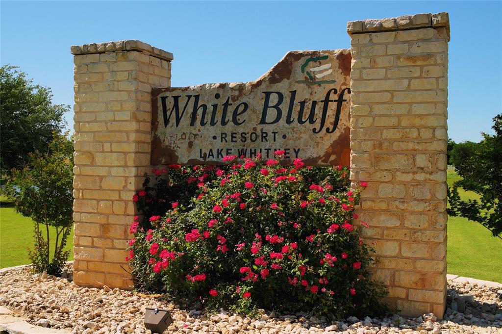 White Bluff #27 - Land