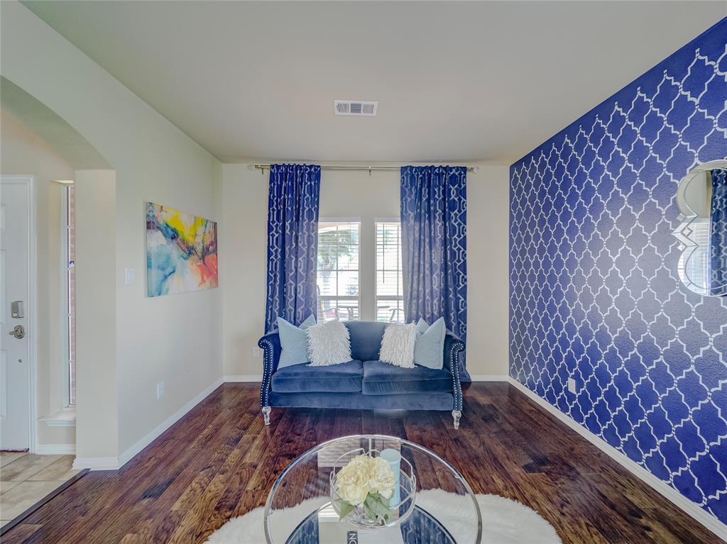 Rolling Meadows Fort Worth - Residential