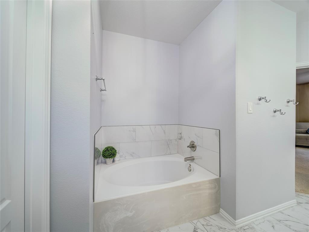 Rolling Meadows Fort Worth - Residential