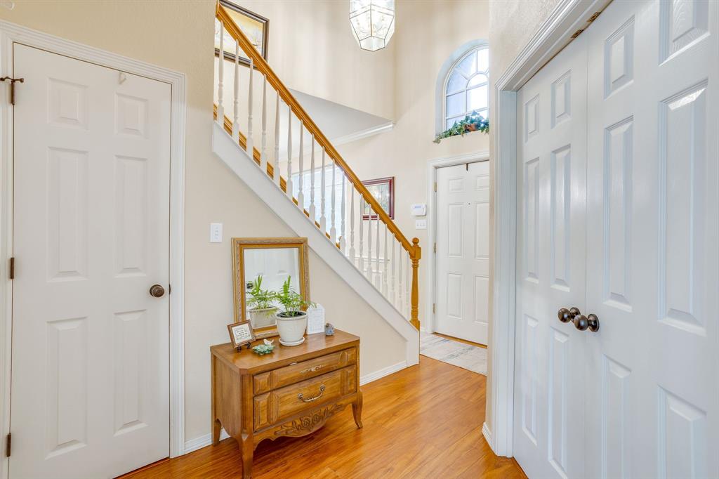 435 Arbor Lawn Drive
