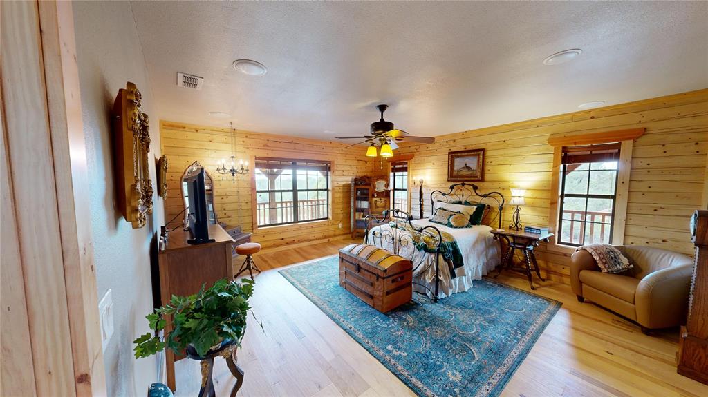 1253 Balcones Lane
