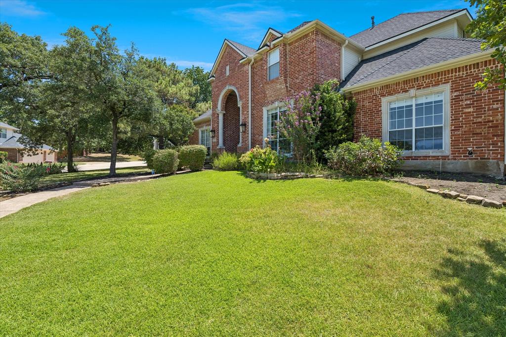 11 Brook Hollow Lane