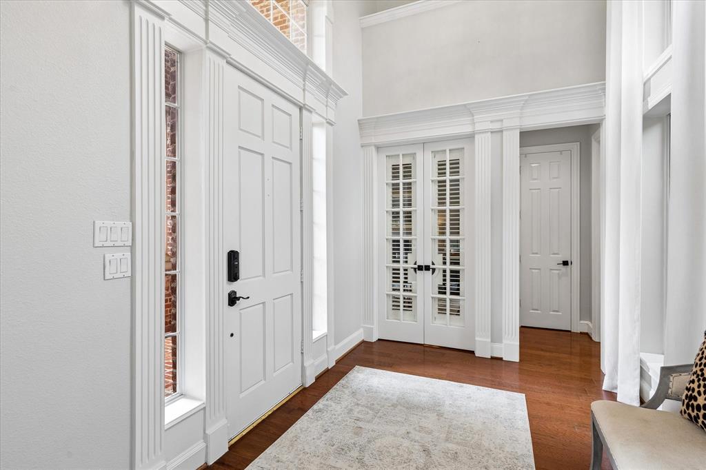 11 Brook Hollow Lane
