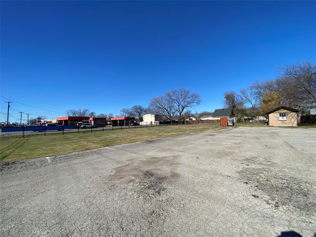 URBANDALE - Commercial Sale