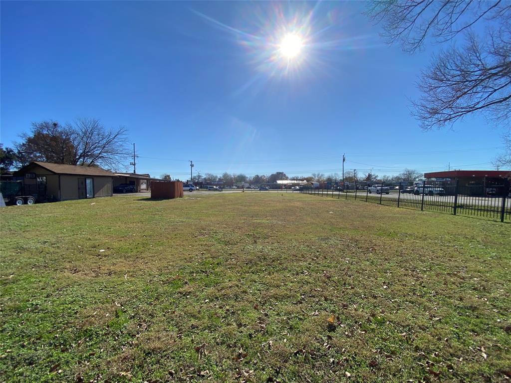 URBANDALE - Commercial Sale