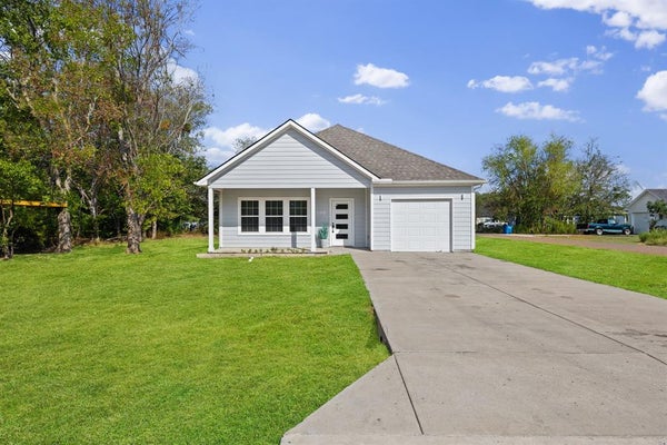 100 BROWNING CIR, MABANK, TX 75156 - Image 4170fa18a07d3c95d82f2ea877ebcc72/4099428438