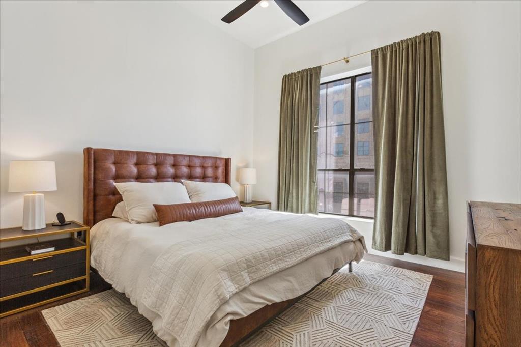 Austin Ave Flats, Orig Taylor - Residential