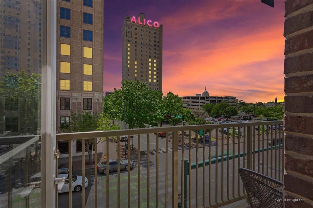 Austin Ave Flats, Orig Taylor - Residential