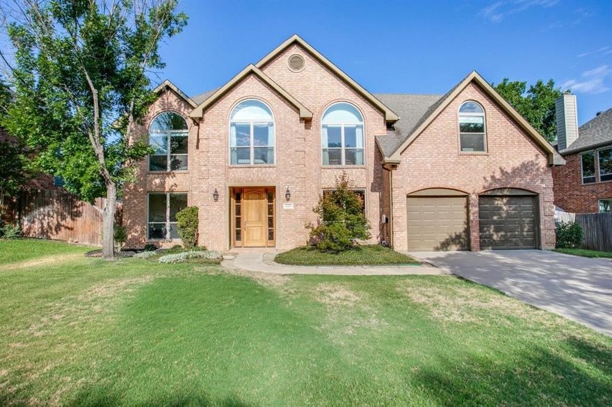 PRICE IMPROVEMENT! This home was BEAUTIFULLY updated and located in a quiet neighborhood within close walking distance to all 3 (Heritage) Grapevine-Colleyville schools. DREAM KITCHEN features a 48 inch Thermador duel fuel range, quartz countertops, solid brass hardware, Bosch dishwasher, coffee bar & more. Windows were replaced in 2021 with Pella 250 Series. Bring your guests over to swim in the pool & spa and enjoy the outdoor built in grill and gas firepit. Porcelain hardwood look floors flow through the entire first floor. 5 bedrooms, all up (5th bedroom can be used as a game room). Master bedroom has newly installed white oak flooring. Tankless water heater, 2021 new pool filter, valves, piping & pump. 2020 new pool heater. 35 yr roof shingles, remote privacy motorized shades. Seller moving due to job relo.
