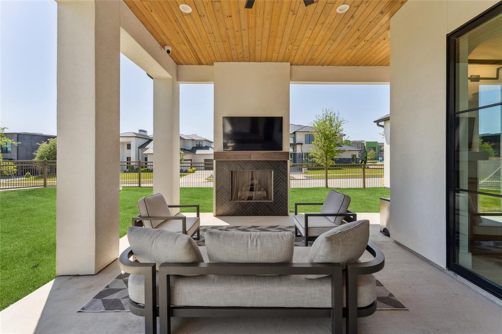 The Hills Of Kingswood - Residential