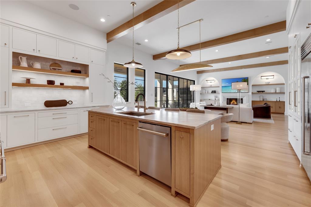 The Hills Of Kingswood - Residential