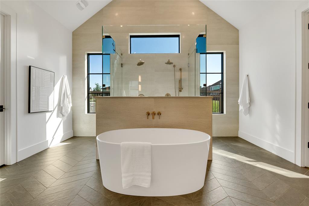 The Hills Of Kingswood - Residential