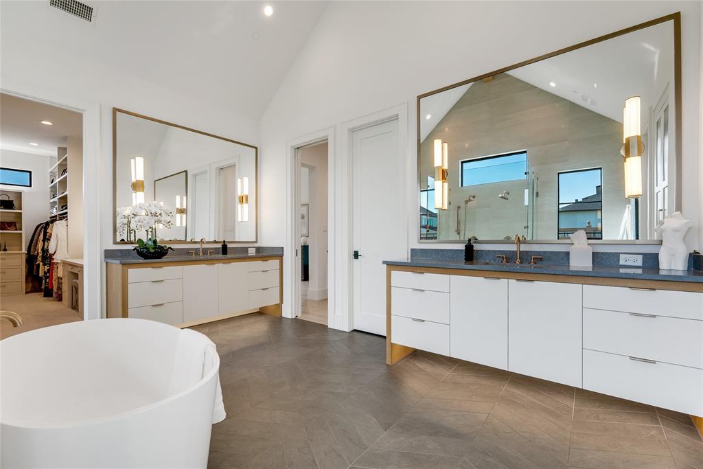 The Hills Of Kingswood - Residential