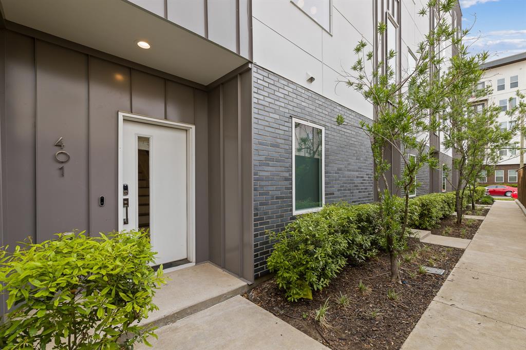 1771 Mccoy Street 401