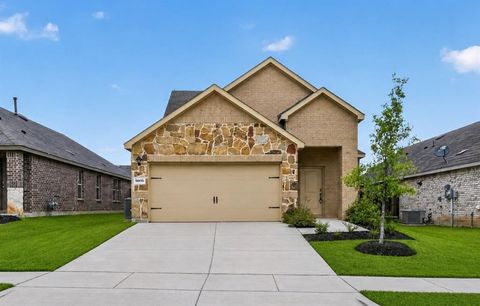Photo of 3955 Oak Creek Circle, Denison, TX 75020 (MLS # 21261061)