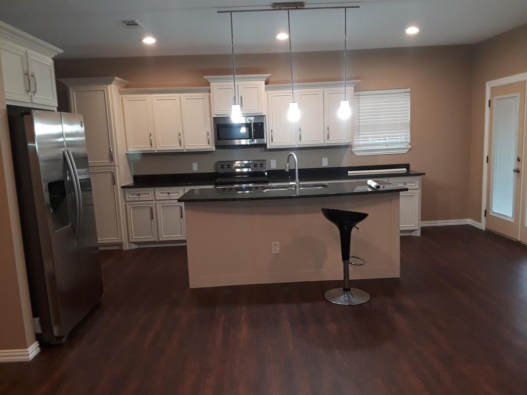 Irvin Joe A - Residential Lease