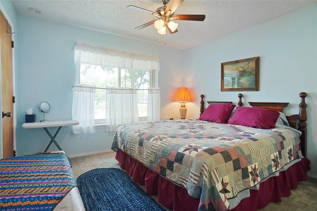 Runaway Bay - Residential