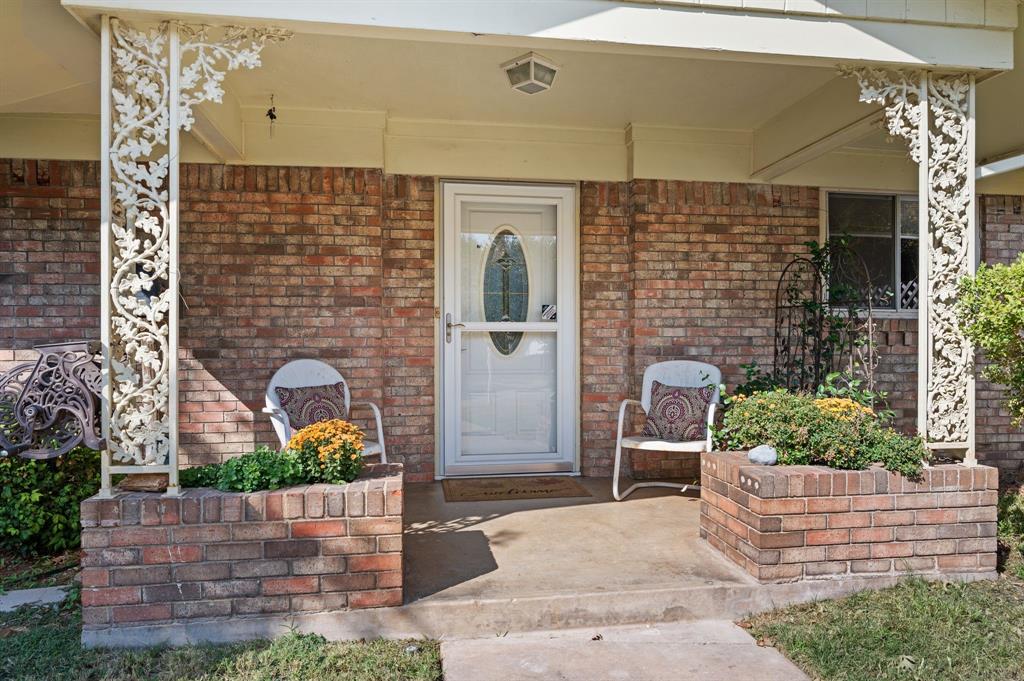 744 Briarwood Lane
