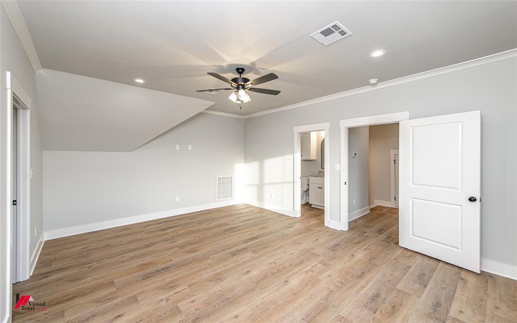 Maple Leaf - Residential