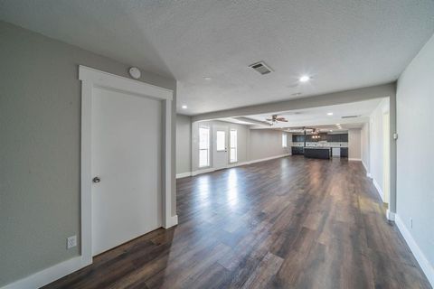 Tiny photo for 127 County Rd 3051, Decatur, TX 76234 (MLS # 21039553)