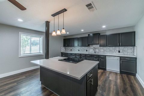 Tiny photo for 127 County Rd 3051, Decatur, TX 76234 (MLS # 21039553)