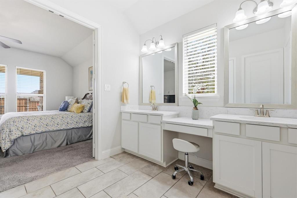 Waterford Point Phas - Residential