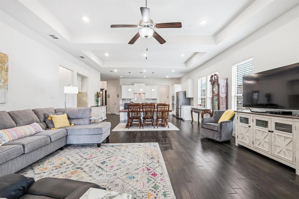 Waterford Point Phas - Residential