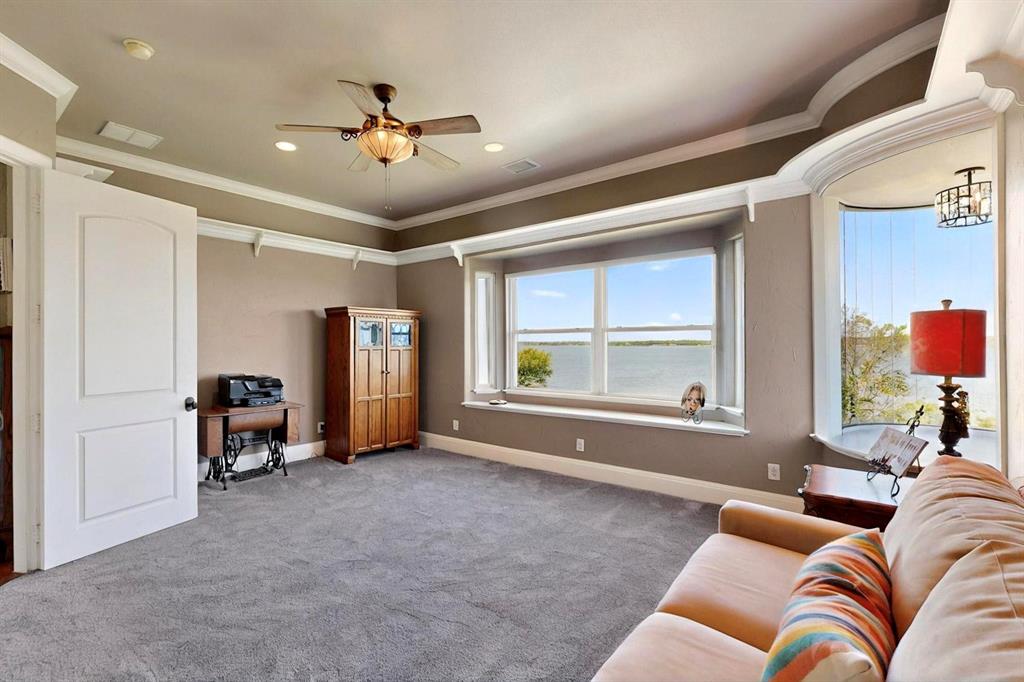 Stewart Peninsula Northshore - Residential