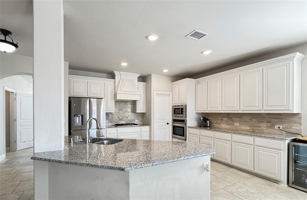 1205 Rockridge Trail