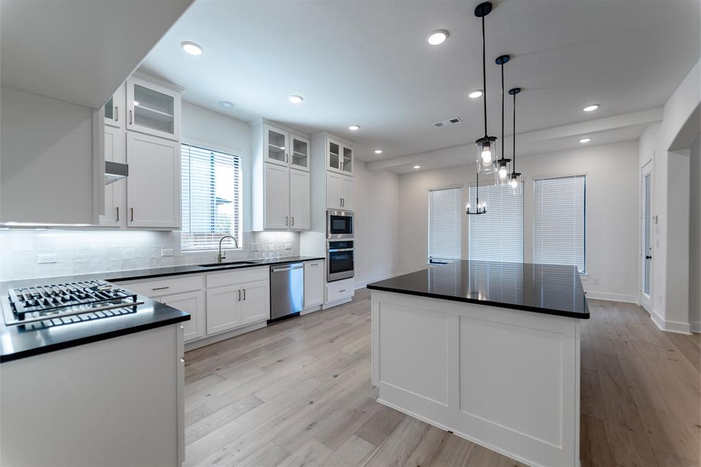 Sonoma Verde - Residential