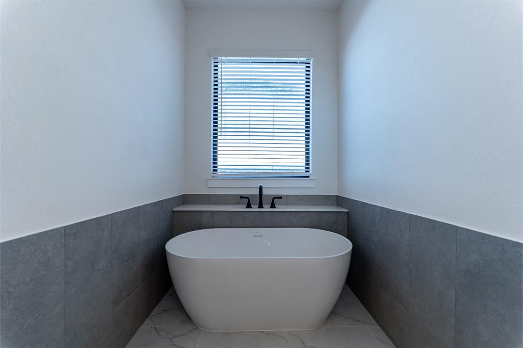 Sonoma Verde - Residential