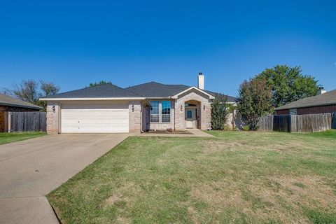 3004 Stroll Drive Granbury TX 76049