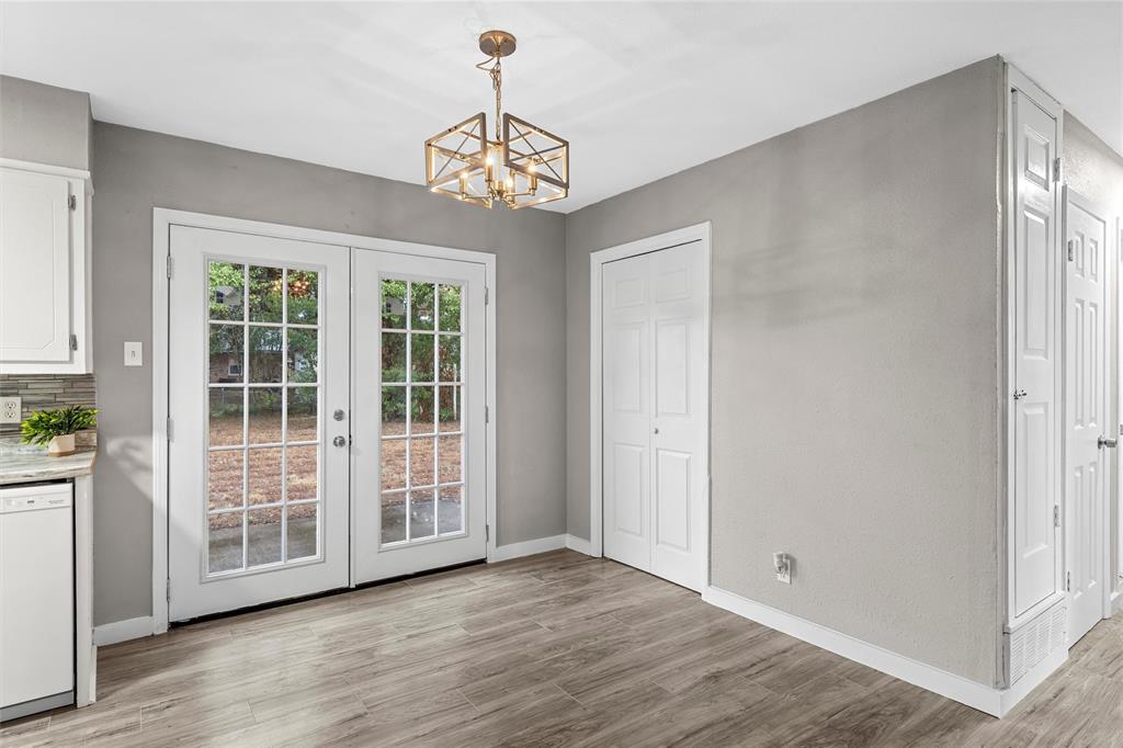 311 S Barbara Street