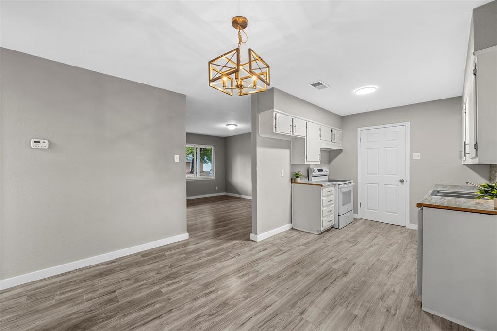 311 S Barbara Street