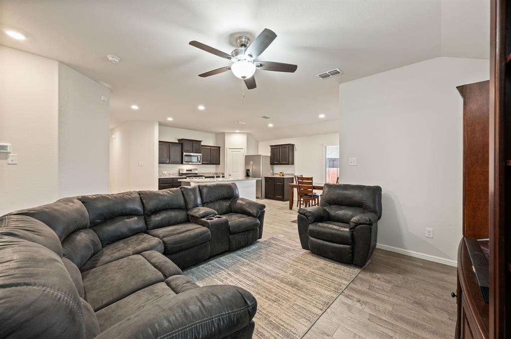 Chapel Crk - Residential