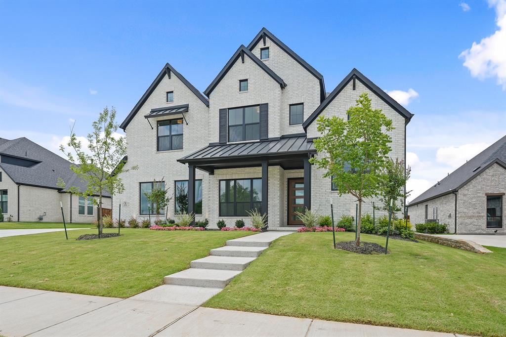 2211 Draco Drive