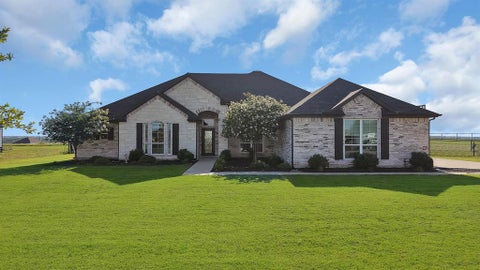 Photo of 259 Durning Road, Van Alstyne, TX 75495 (MLS # 21400953)