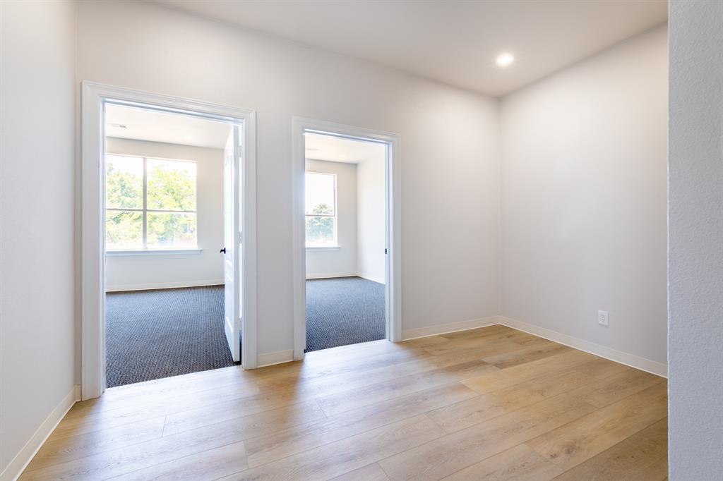 Daggett E Add - Commercial Lease