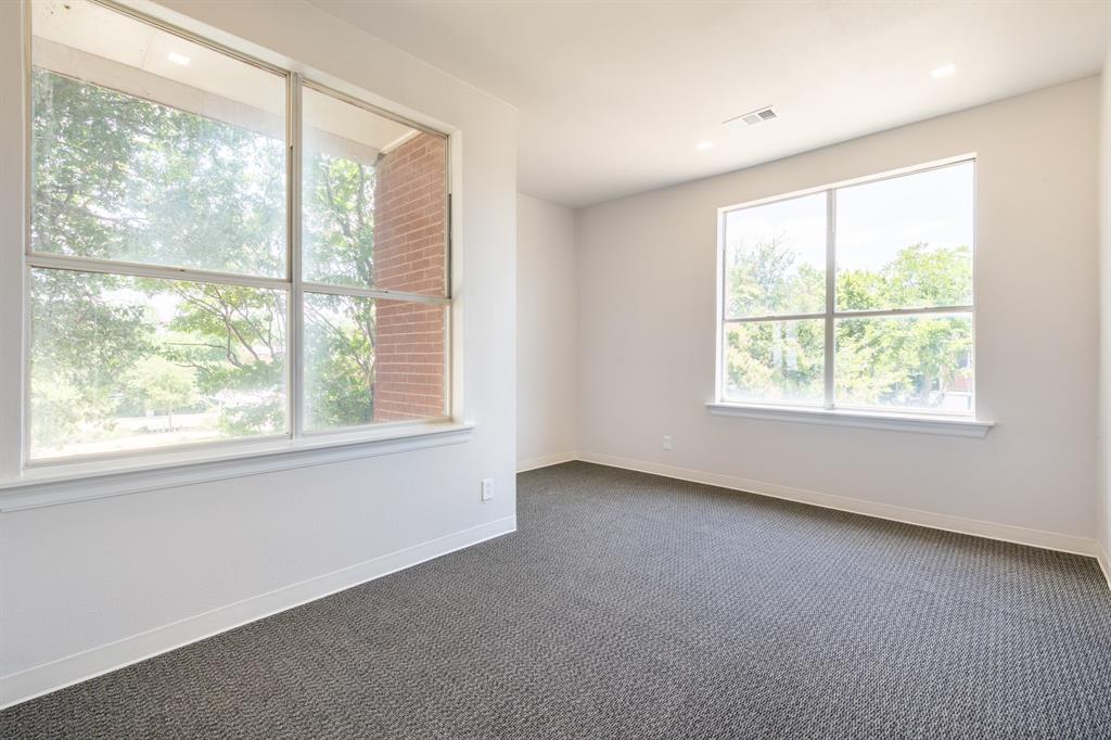 Daggett E Add - Commercial Lease