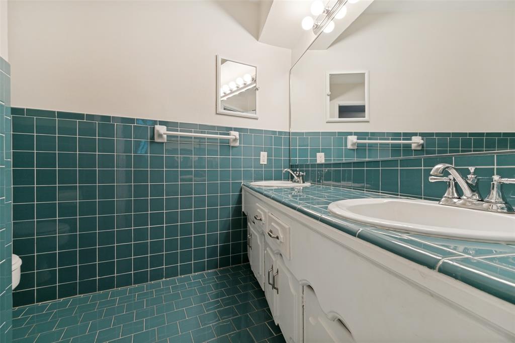 Universtiy Place Condo - Residential